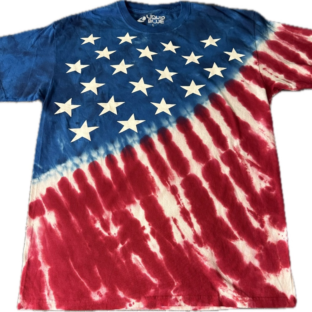NWOT Liquid Blue Red and Blue Short Sleeve Tees with Patriotic Design